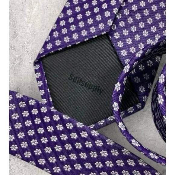 SUITSUPPLY Silk Tie XL Purple Silver Floral W:3.2 EUC